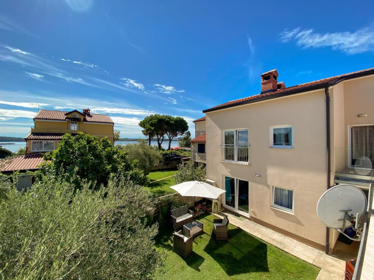 Gardenia Four Apartment
