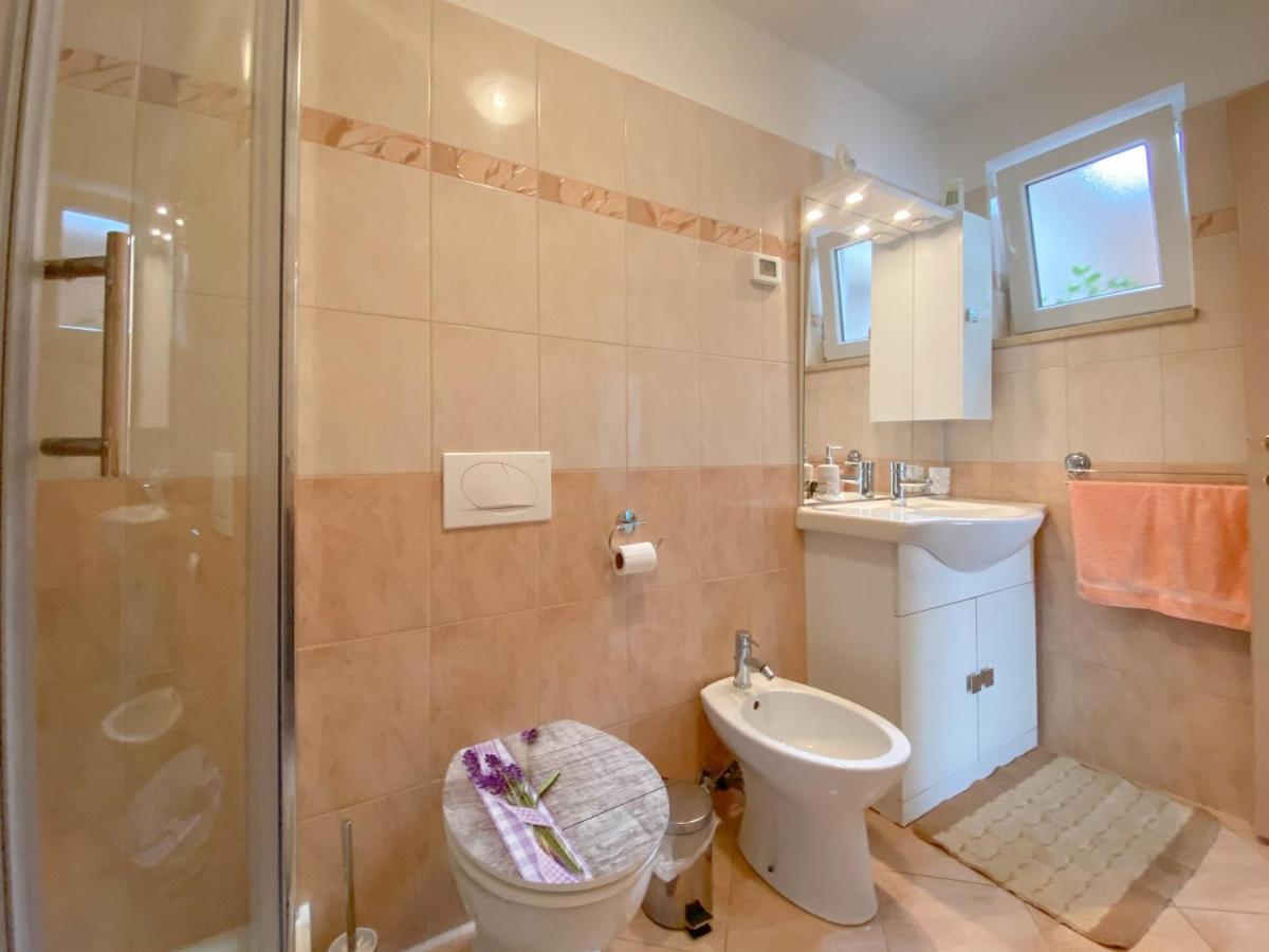 Gardenia Four Apartment