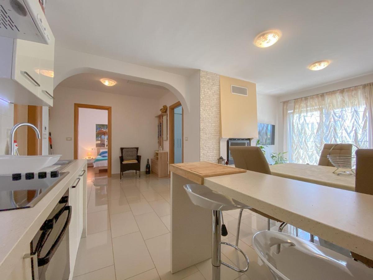Apartment Gardenia Four